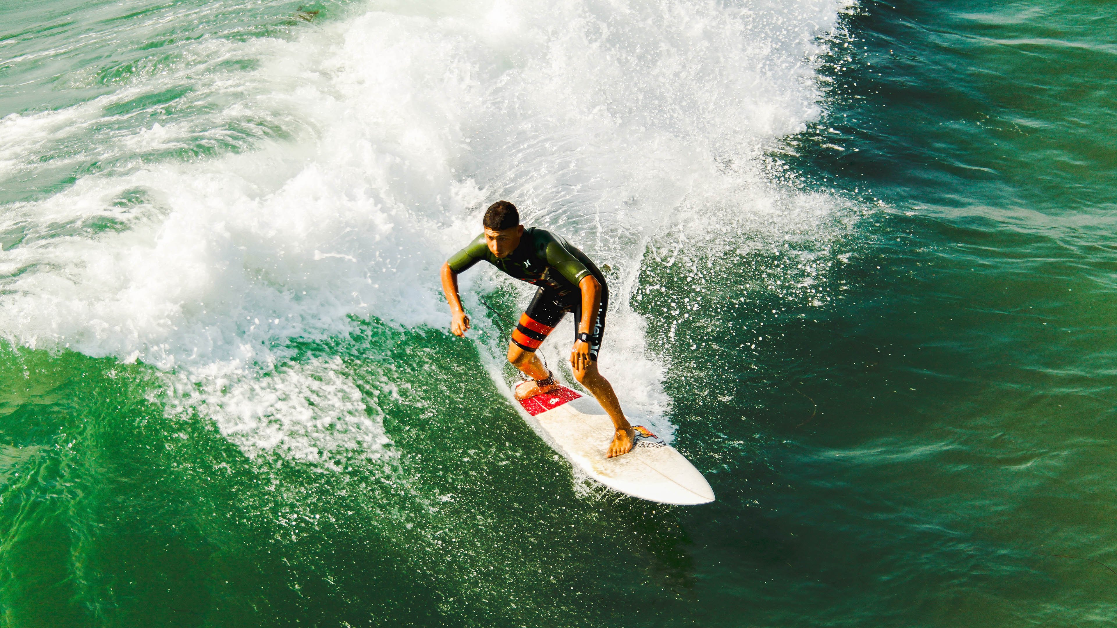 中超保级大战进入关键节点每分皆关键，中超保级形势分析